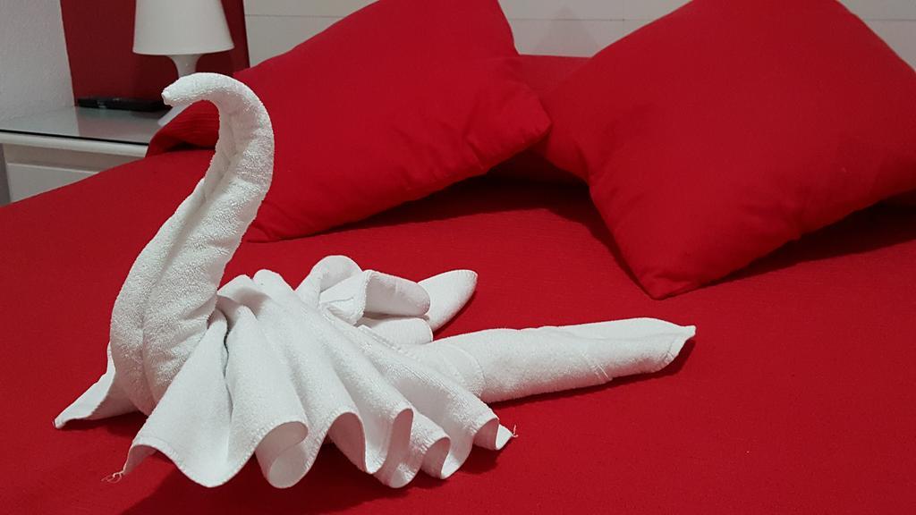 Hostal El Parque San Martín de la Vega Kültér fotó