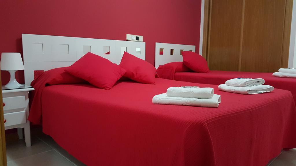 Hostal El Parque San Martín de la Vega Kültér fotó