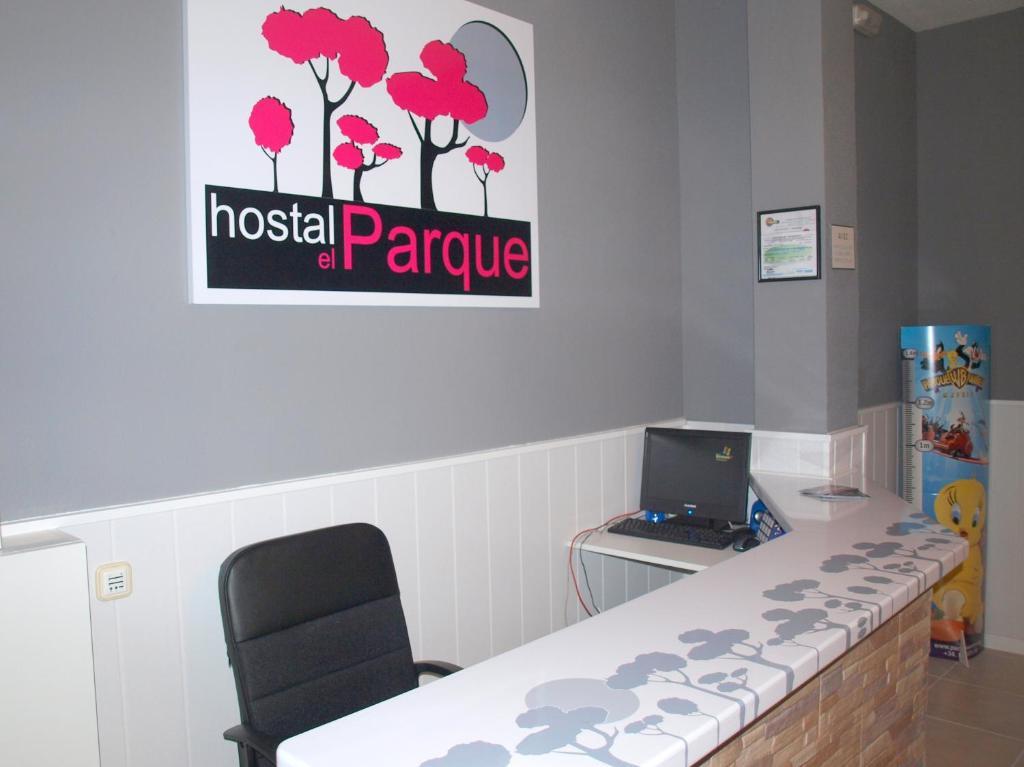 Hostal El Parque San Martín de la Vega Kültér fotó